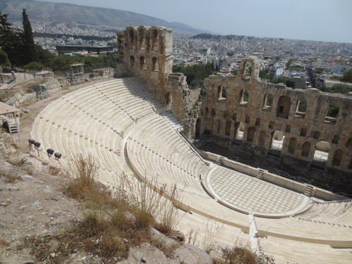 Akropolis - divadlo, ve kterém se stále hraje