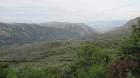 Arachova penzion, výhled do údolí..JPG