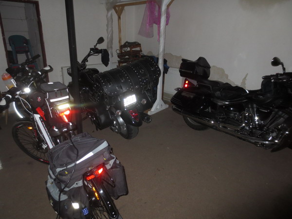 IMG_7176W.jpg