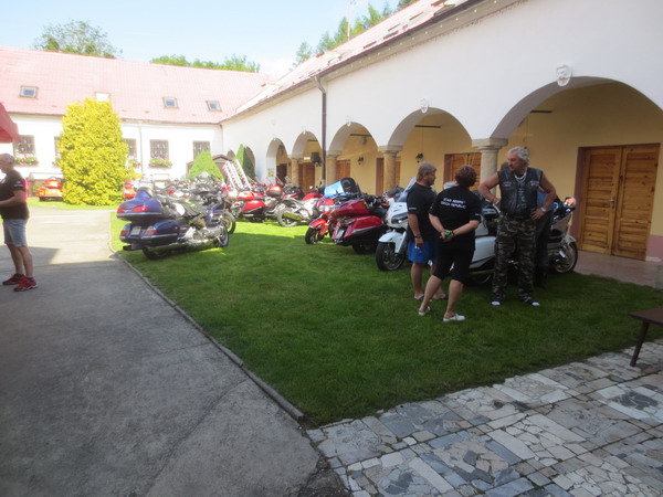 IMG_7187W.jpg